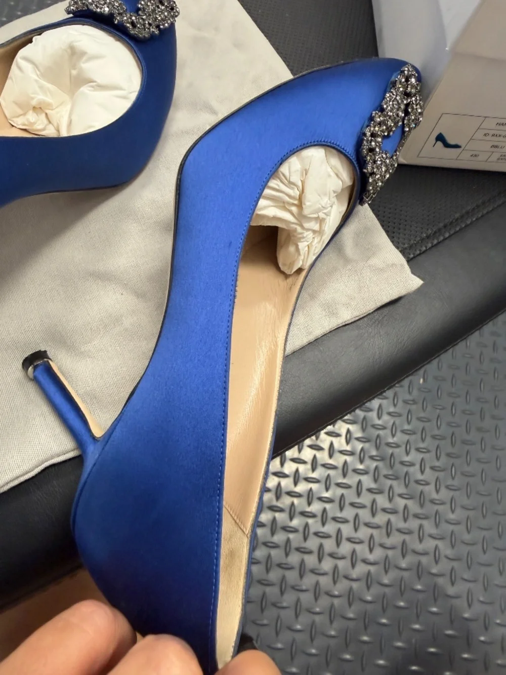 Manolo Blahnik 38.5 Hangisi Blue Satin 70 mm crystal buckle